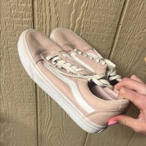 Vans Women's Pink Sneakers